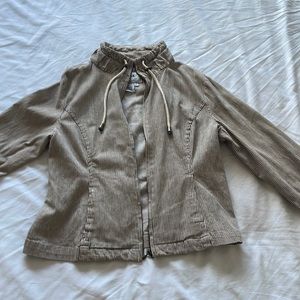 Light collared jacket